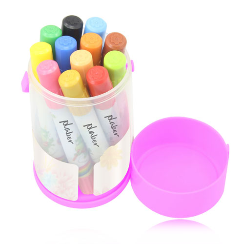 12 Color Crayons With Case